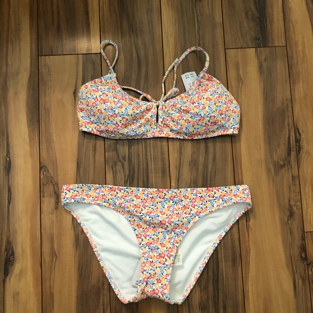 Hollister swimsuit